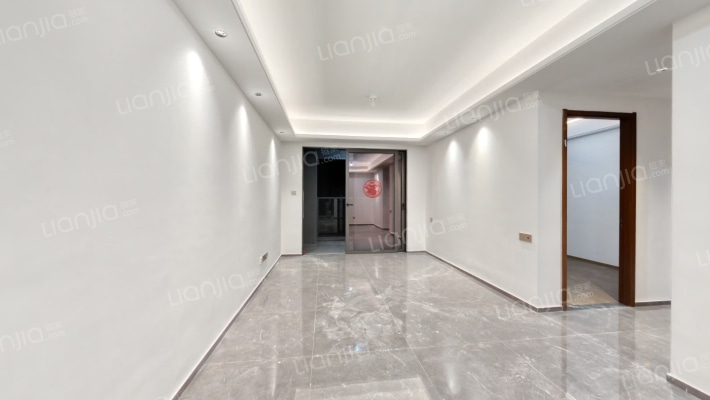 总章翡翠公馆二手房实景图