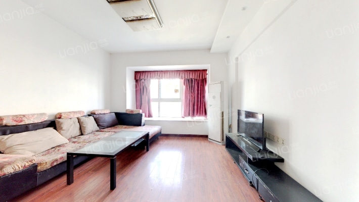 海宇钻石公寓二手房实景图