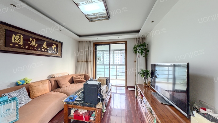 嘉城雅颂湾二手房实景图