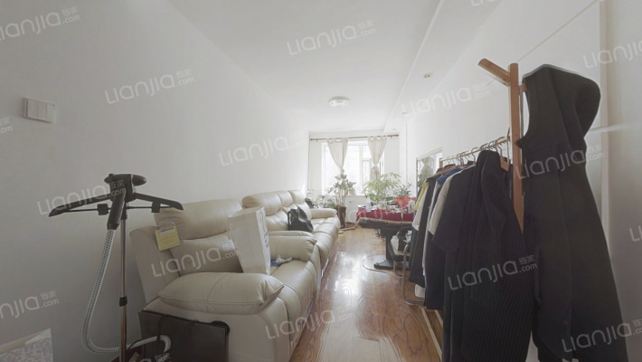 集大小区二手房实景图