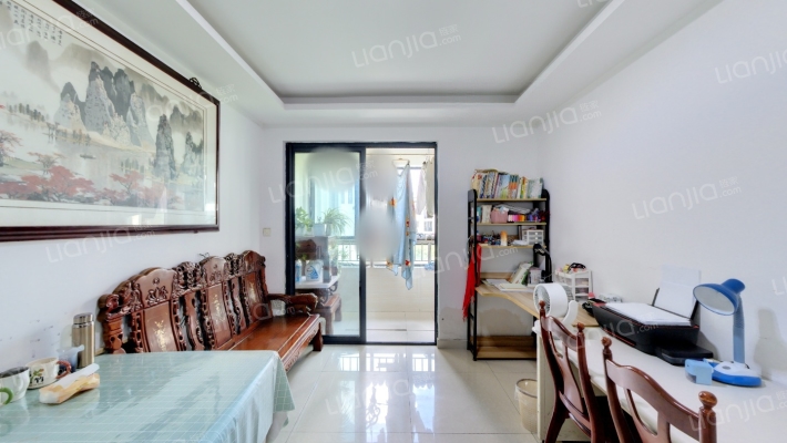 新鹿花苑三期二手房实景图