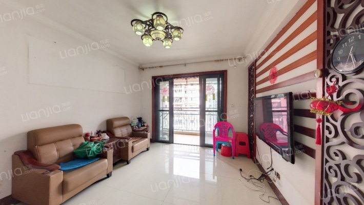 裕丰·英伦一期二手房实景图