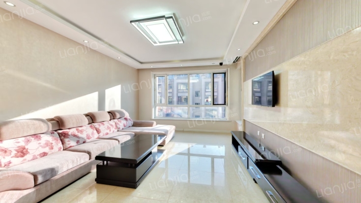 溪水湾二手房实景图