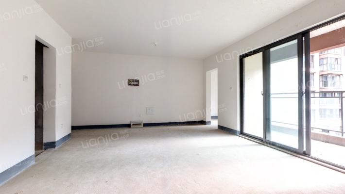 闲山悦三区二手房实景图