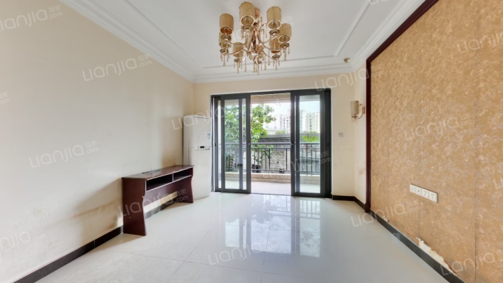 恒大翡翠华庭二期二手房实景图