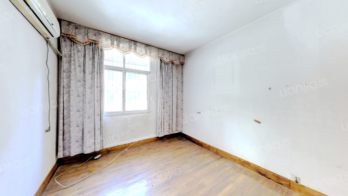 社科联二手房实景图