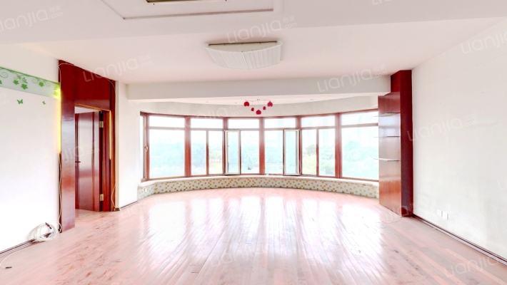 世纪花园北区二手房实景图