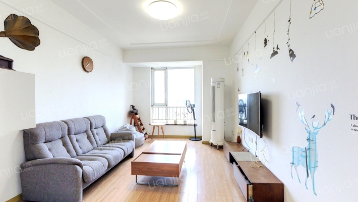 当代安普顿小镇二手房实景图