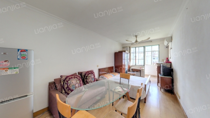 中山北路255弄二手房实景图