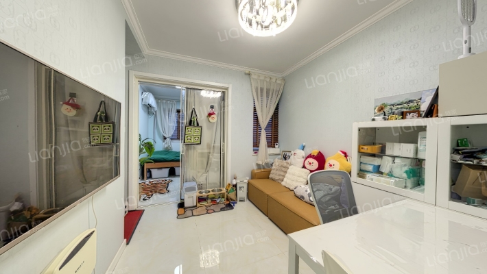 白云亭小区二手房实景图