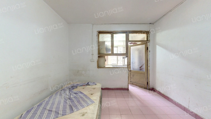 太乙巷122号二手房实景图