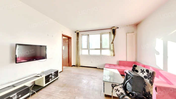 宏翔里香木林二手房实景图