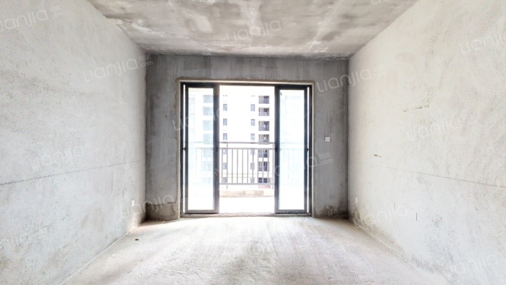 沁园二手房实景图