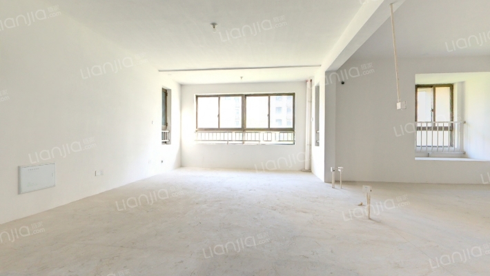 港邻新村二手房实景图