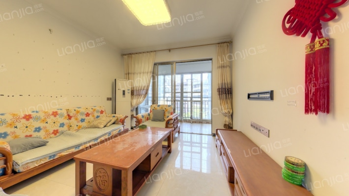 印象麦地二手房实景图