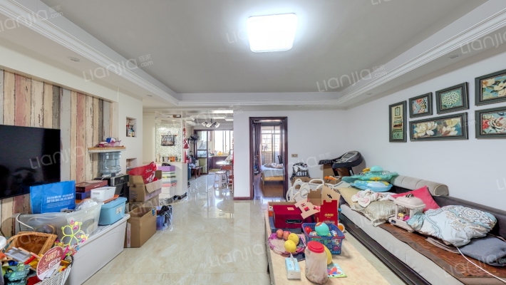 东方花苑小区二手房实景图