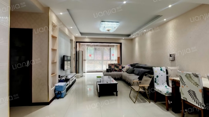 波尔卡城邦二手房实景图