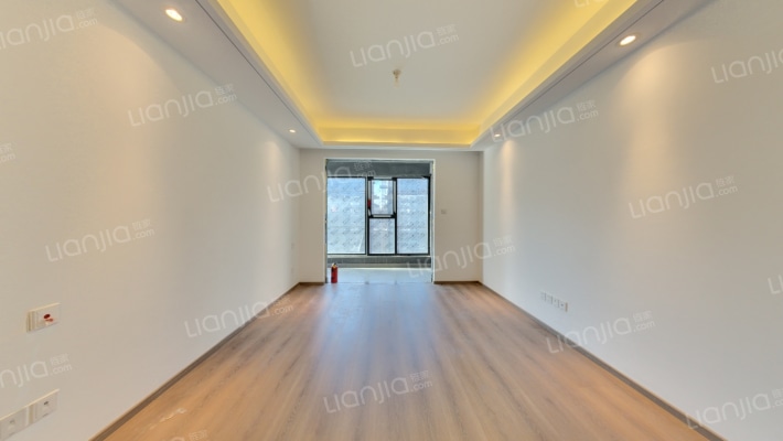 香江·翡翠天辰二手房实景图