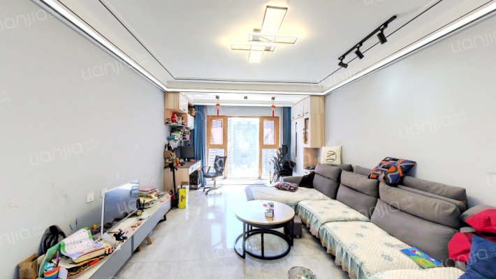 中铁水岸青城二期二手房实景图