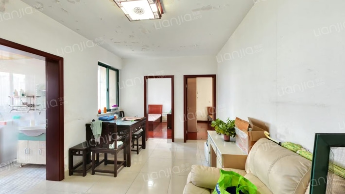 周新苑四期二手房实景图