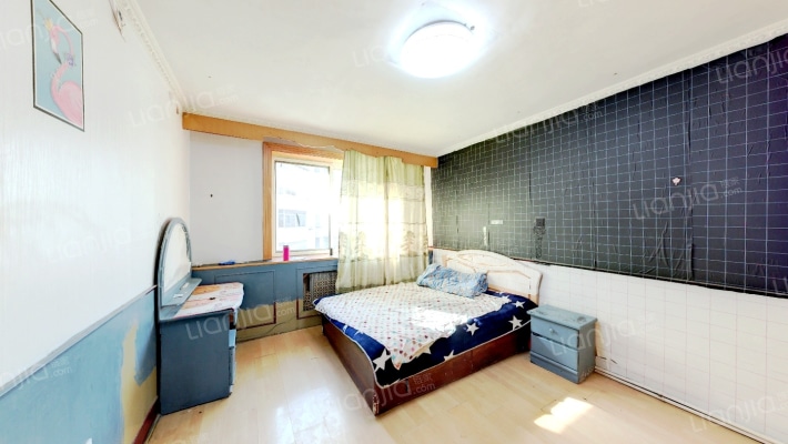 世博小区二手房实景图