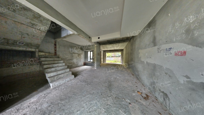 茅莱山居溪岸二手房实景图