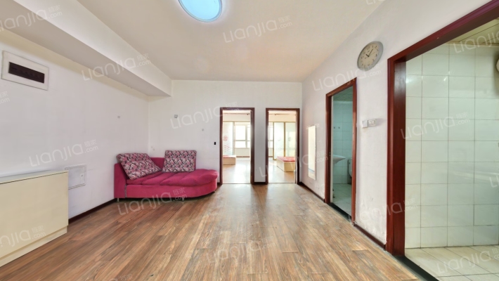 中铁大厦二手房实景图