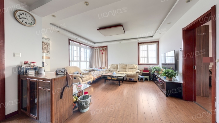 九里领秀二手房实景图