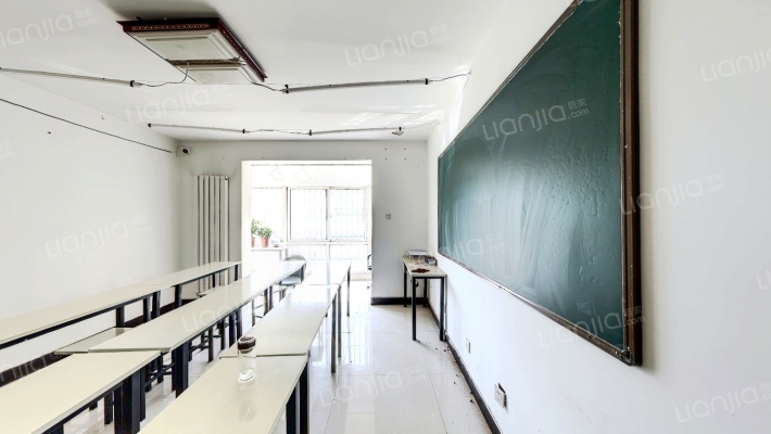 银泰逸翠园二手房实景图