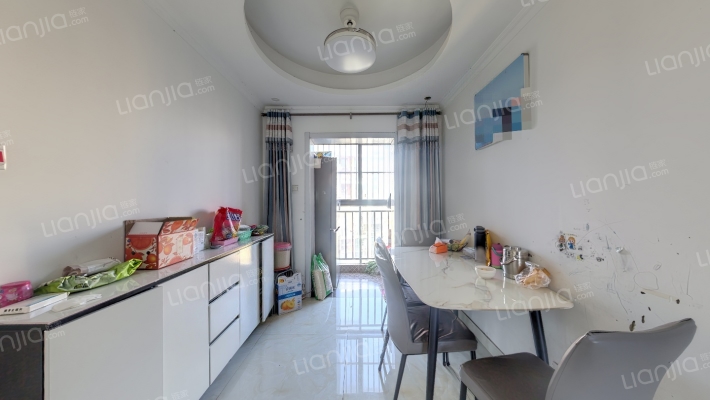 阿奎利亚上学苑二手房实景图