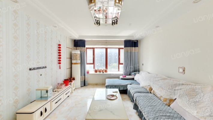 恒信沁园二手房实景图