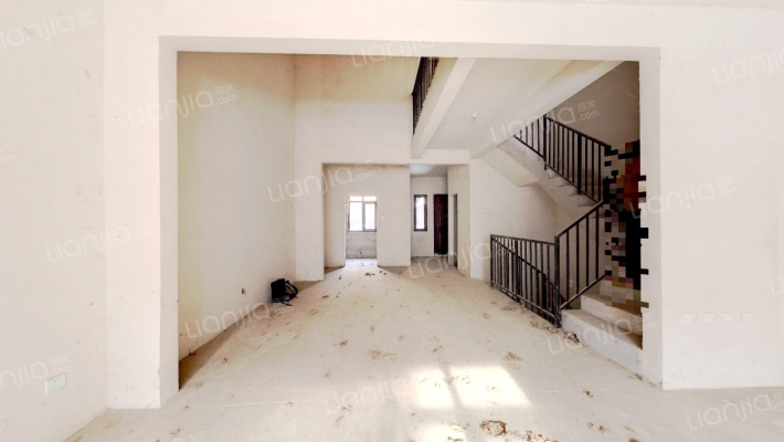 潮白河孔雀城秋柏园二手房实景图