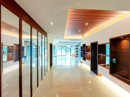 整租·天琴湾三期 4室2厅 东南