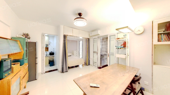 创冠体育大厦二手房实景图