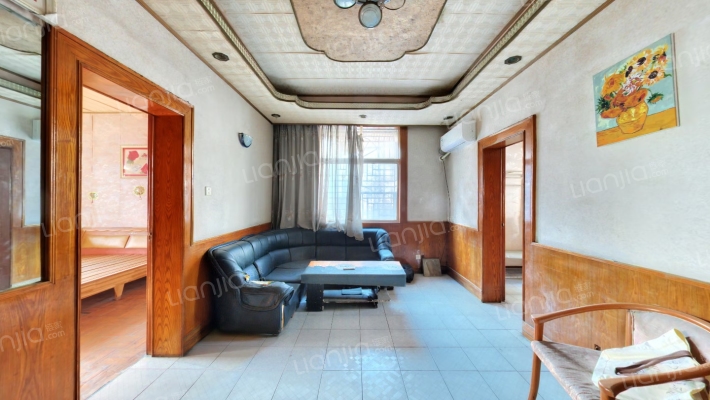 交警队家属院二手房实景图