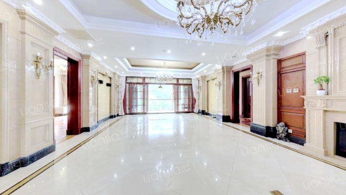 凤凰城四期二手房实景图