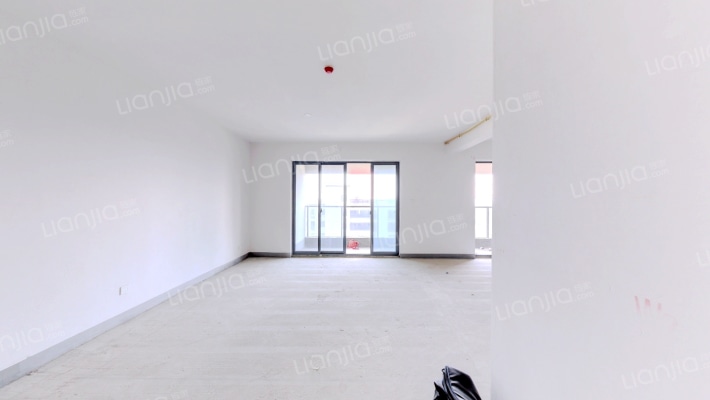 新鸿未来城二手房实景图