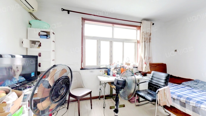 时代华庭二手房实景图