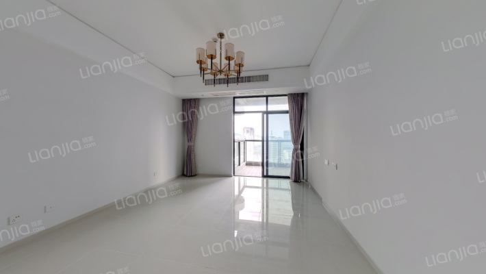 蓝海华庭二手房实景图