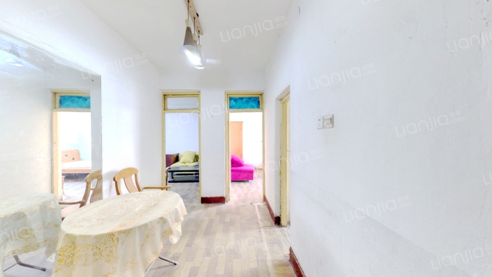 新华服装厂宿舍二手房实景图