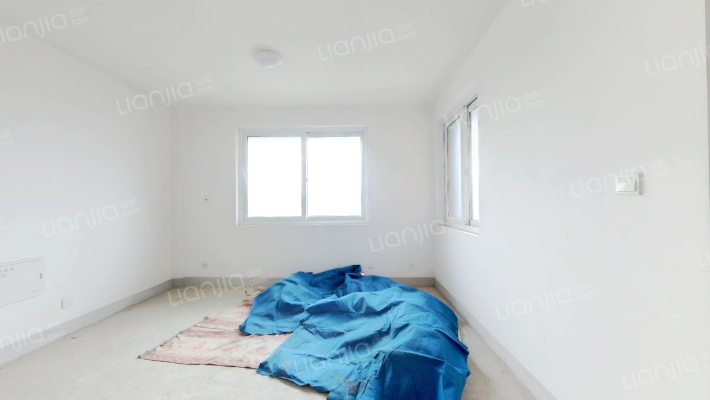 白龙花苑二手房实景图