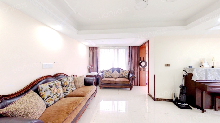 东风家园二手房实景图