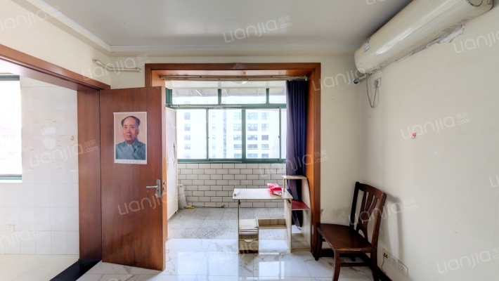 曹杨路280弄二手房实景图