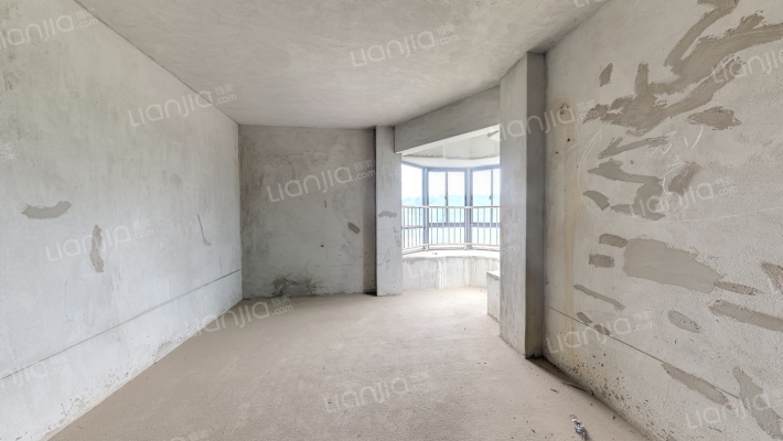 泽峰花园二手房实景图