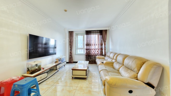 一河两公园二手房实景图