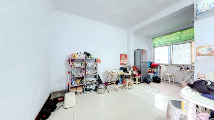 副食小区二手房实景图