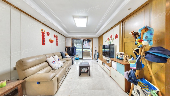 中海玄武公馆D区二手房实景图