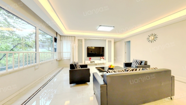 保利狮子湖红杉郡二手房实景图