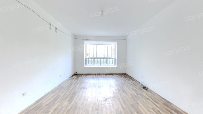 东虹路63号院二手房实景图