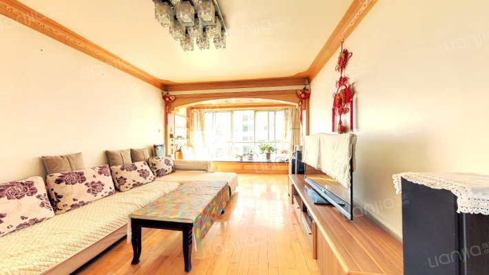 巴士家园B区二手房实景图